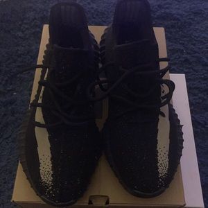 Used Size 11 Yeezy 350 Boost